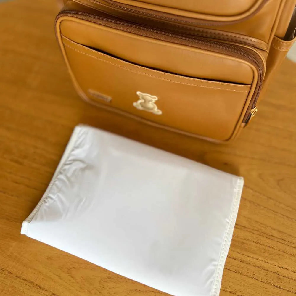 Personalized Leather Baby Kit 4 | Caramel