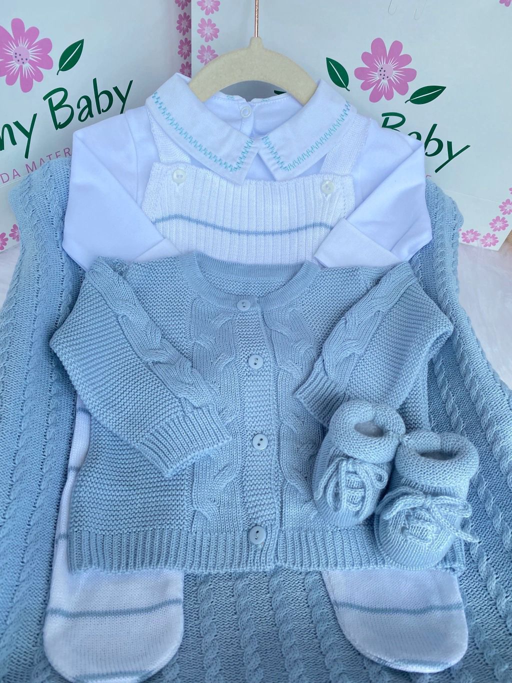 Complete Customizable Maternity Take-Home Kit White + Blue | Personalize with Your Prince’s Name