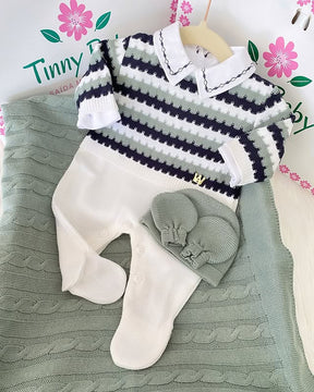 PROMOTION – Complete Customizable Maternity Take-Home Kit with Gold Pendant – Fits Up to 4 Months (Boy)