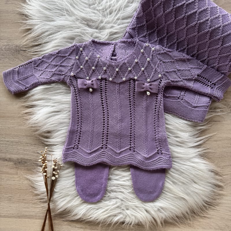 Diamond Knit Maternity Take-Home Set with Pearls and Bow Details – Lavender
