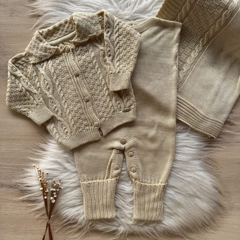 Detailed Knit Maternity Take-Home Set with Romper, Blanket and Coat with Collar – Beige