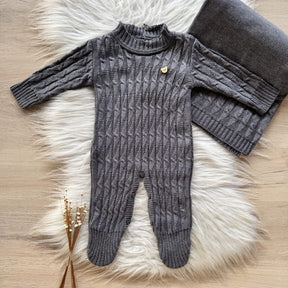 Knit Maternity Take-Home Set with Teddy Bear Detail – 2 Pieces, Graphite