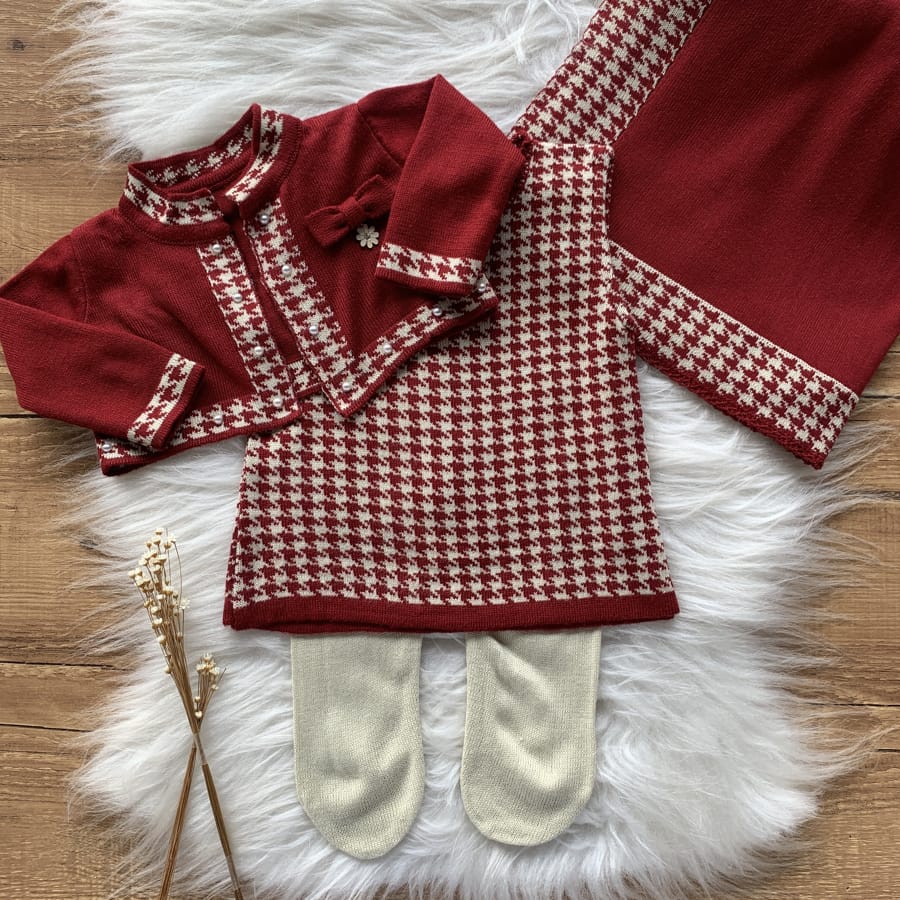 Pied de Poule Checkered Maternity Take-Home Set – 4 Pieces, Red and Nude