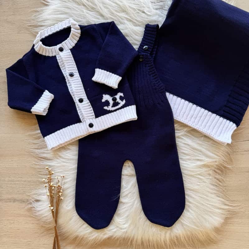 Little Horse Detail Maternity Take-Home Set – 3 Pieces, Deep Tone