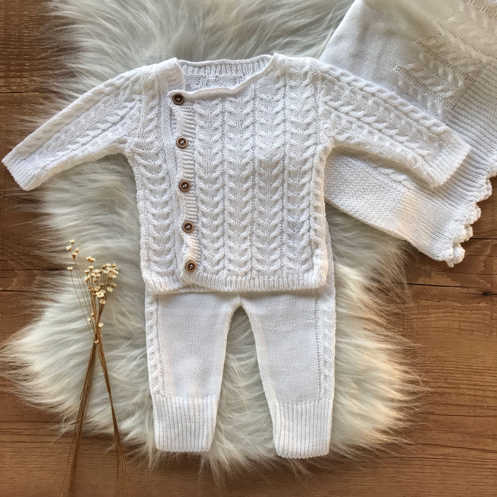 Detailed Knit Maternity Take-Home Set with Coat, Pants and Blanket – White