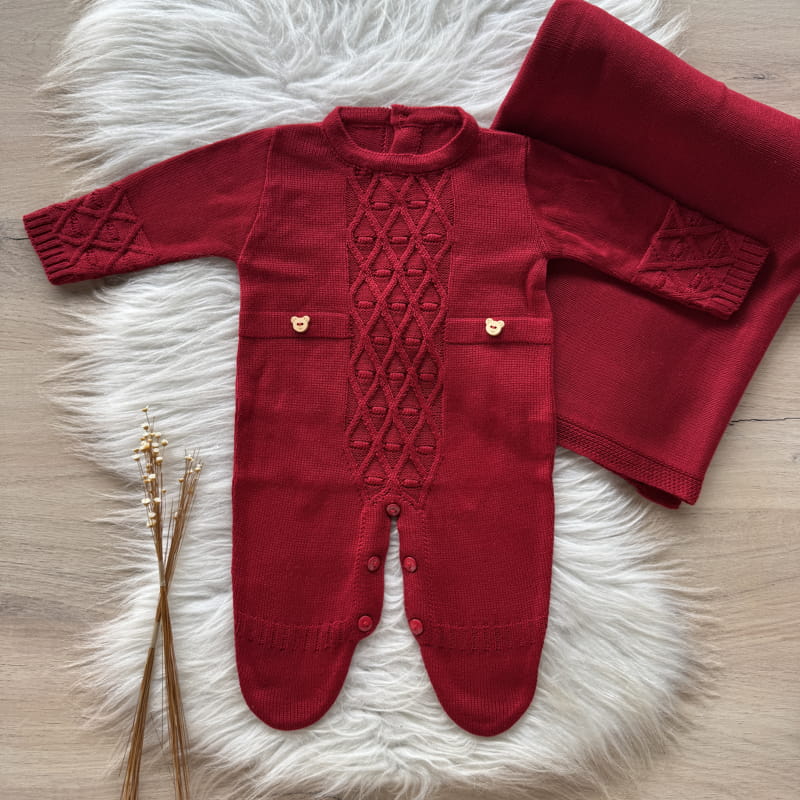 Embroidered Maternity Take-Home Set with Front Knit and Bubble Texture – 2 Pieces, Red