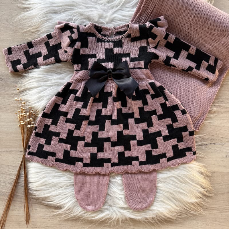 Bicolor Maternity Take-Home Set with Luxury Bow – 3 Pieces, Silver Pink and Black